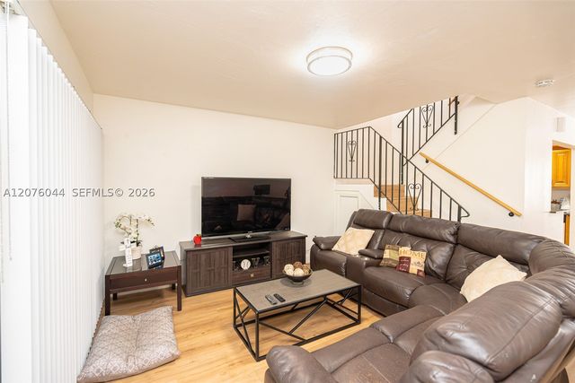8120 SW 103rd Ave 8120, Miami, FL 33173