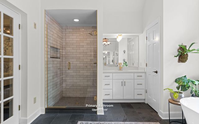 403 Dunsinane Road, Signal Mountain, TN 37377