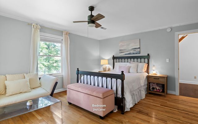 403 Dunsinane Road, Signal Mountain, TN 37377