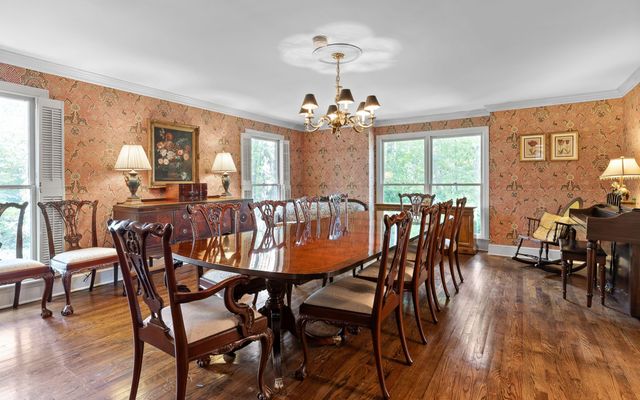 403 Dunsinane Road, Signal Mountain, TN 37377