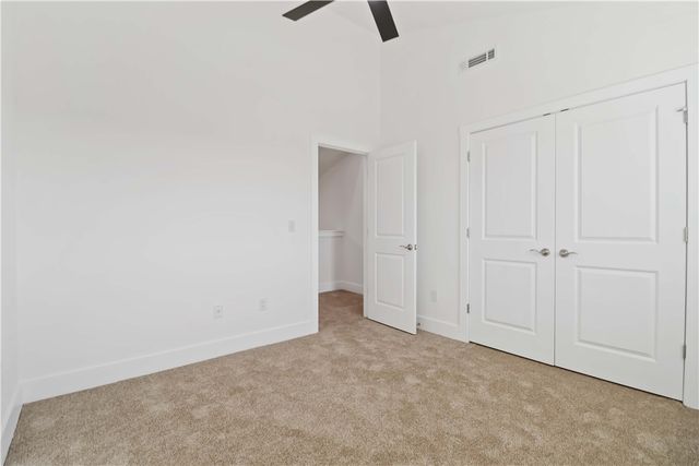 646 Sun Meadows Loop, Centerton, AR 72719