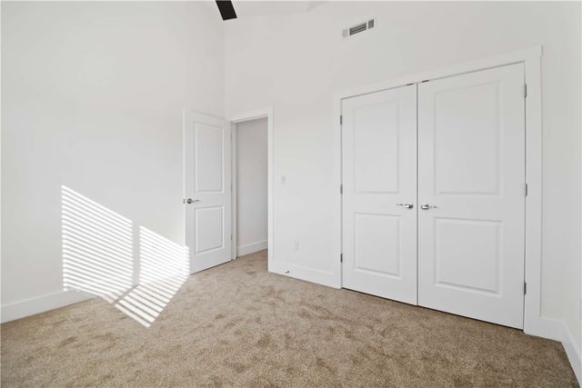 646 Sun Meadows Loop, Centerton, AR 72719