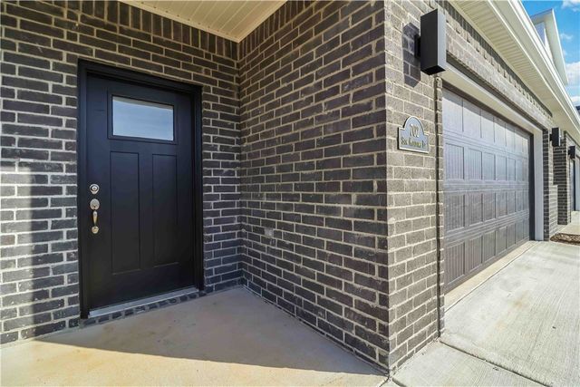 646 Sun Meadows Loop, Centerton, AR 72719