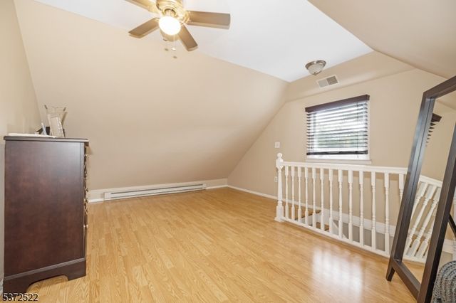 41 Oakley Way, Wayne Twp., NJ 07470