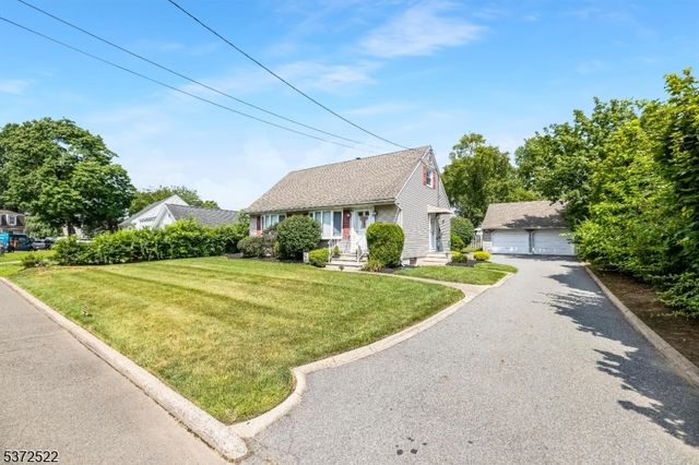 41 Oakley Way, Wayne Twp., NJ 07470