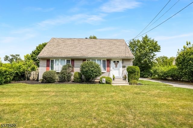 41 Oakley Way, Wayne Twp., NJ 07470
