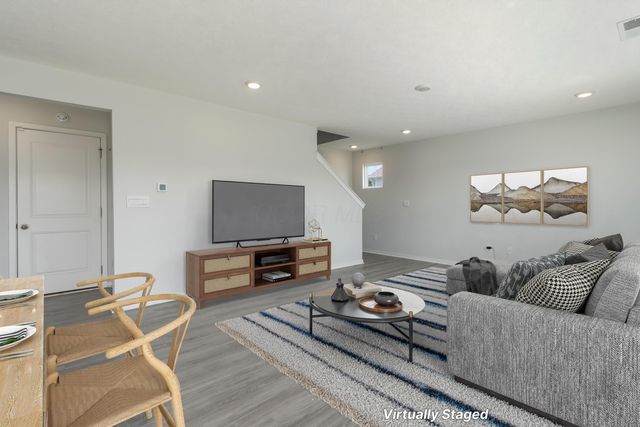 403 St James, Newark, OH 43055