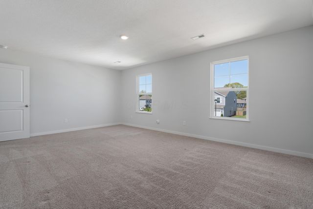 403 St James, Newark, OH 43055