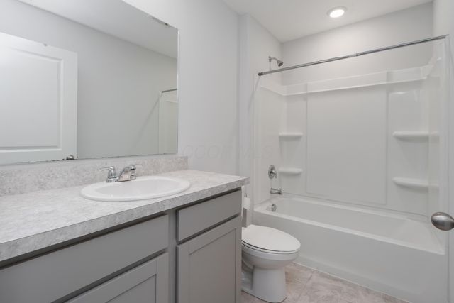 403 St James, Newark, OH 43055