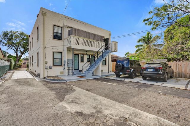 1721 SW 13th St 4, Miami, FL 33145