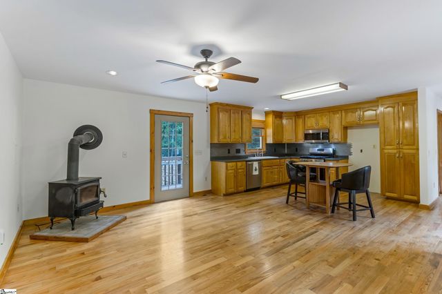 155 Shepherd Springs Drive, Cleveland, SC 29635