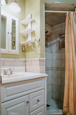 108 Coral View, Monterey Park, CA 91755