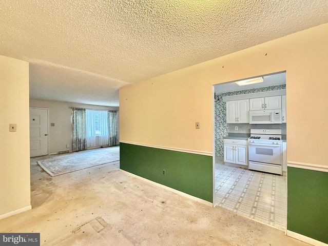 1309 MAYS LANDING RD, Hammonton, NJ 08037