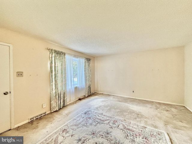 1309 MAYS LANDING RD, Hammonton, NJ 08037