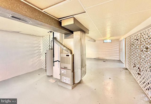 1309 MAYS LANDING RD, Hammonton, NJ 08037