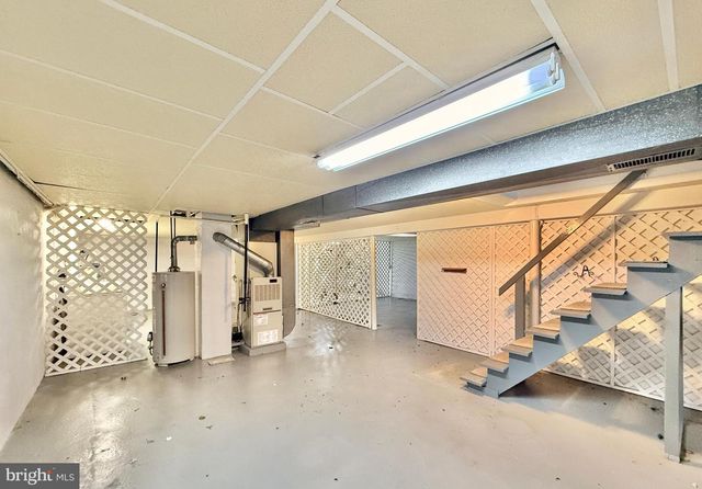 1309 MAYS LANDING RD, Hammonton, NJ 08037