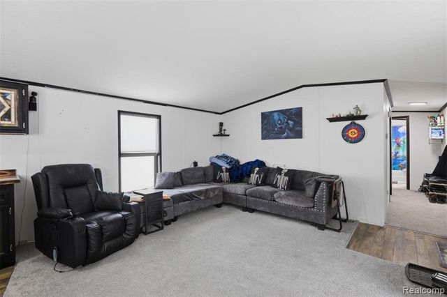 20689 Seneca Drive, Clinton Township, MI 48036