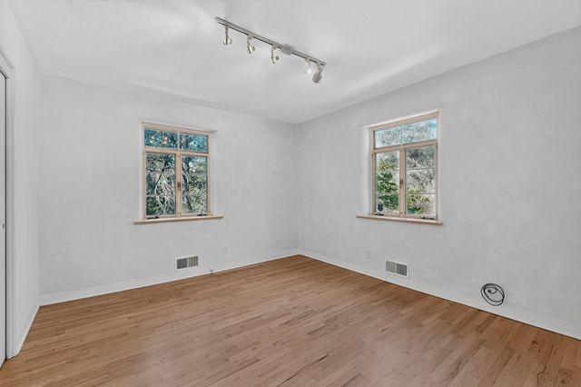 616 Camino Rancheros, Santa Fe, NM 87505