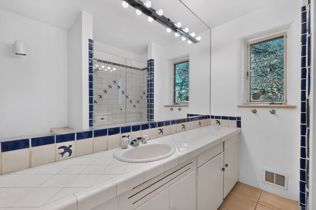 616 Camino Rancheros, Santa Fe, NM 87505