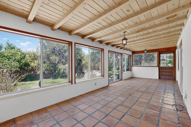 616 Camino Rancheros, Santa Fe, NM 87505