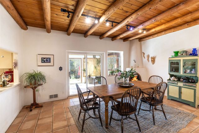 616 Camino Rancheros, Santa Fe, NM 87505