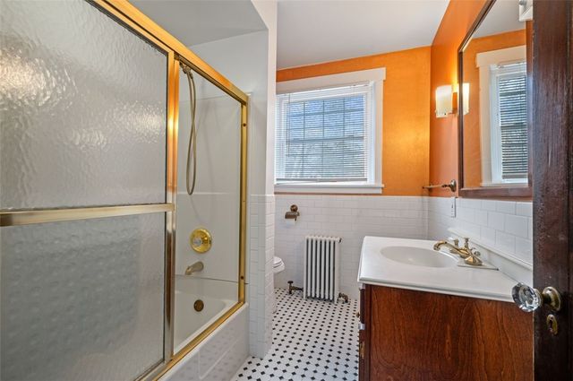 7005 Ohio River Blvd, Ben Avon, PA 15202