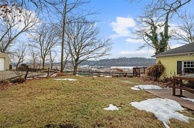 7005 Ohio River Blvd, Ben Avon, PA 15202