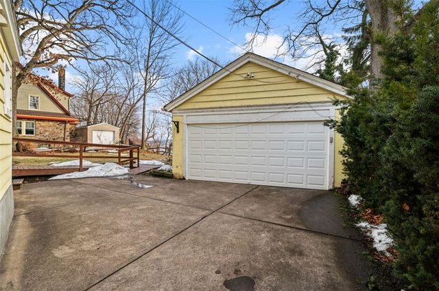 7005 Ohio River Blvd, Ben Avon, PA 15202