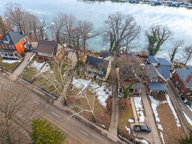 7005 Ohio River Blvd, Ben Avon, PA 15202