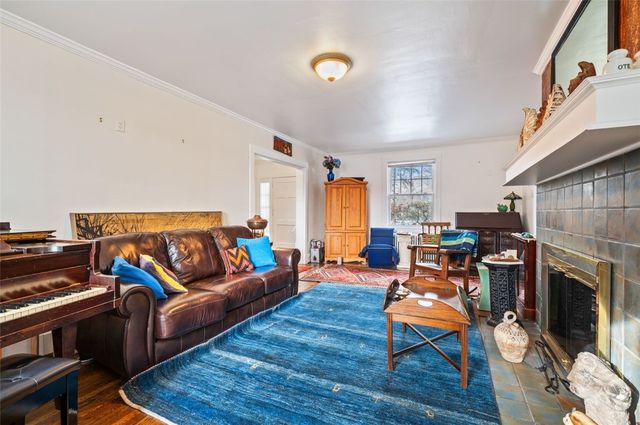 7005 Ohio River Blvd, Ben Avon, PA 15202