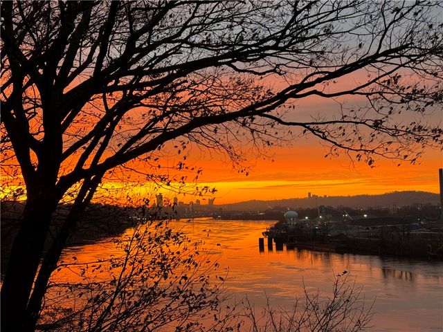 7005 Ohio River Blvd, Ben Avon, PA 15202