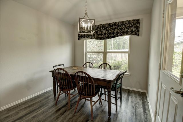 188 Courageous Side Way, Magnolia, TX 77354