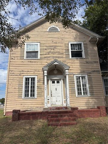 218 S 16th Street, Parsons, KS 67357