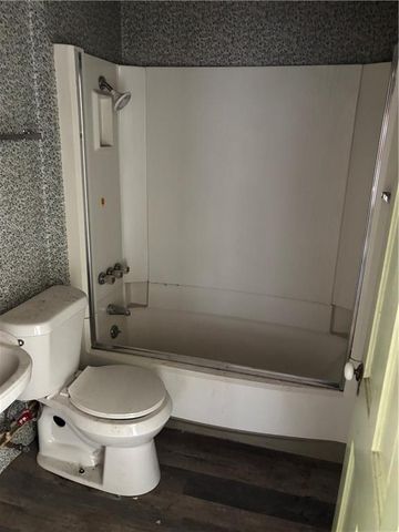 218 S 16th Street, Parsons, KS 67357