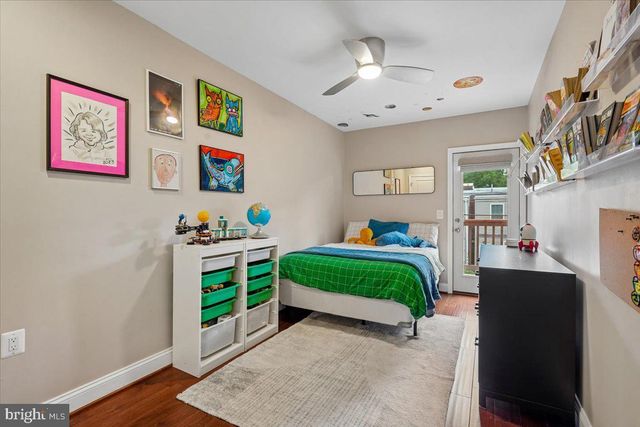 1203 STAPLES ST NE, Washington, DC 20002