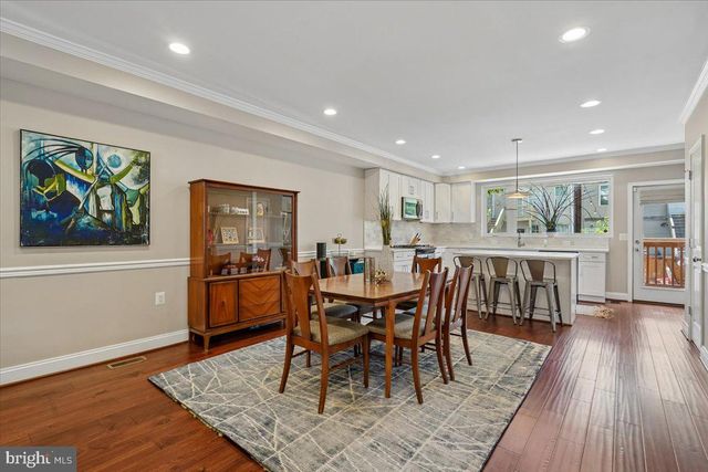 1203 STAPLES ST NE, Washington, DC 20002