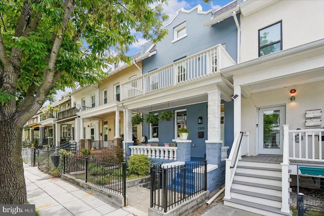 1203 STAPLES ST NE, Washington, DC 20002