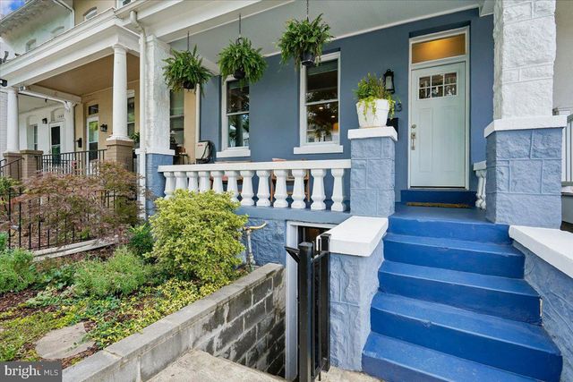 1203 STAPLES ST NE, Washington, DC 20002