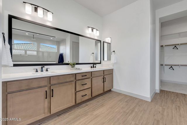 19933 W MARSHALL Avenue, Litchfield Park, AZ 85340