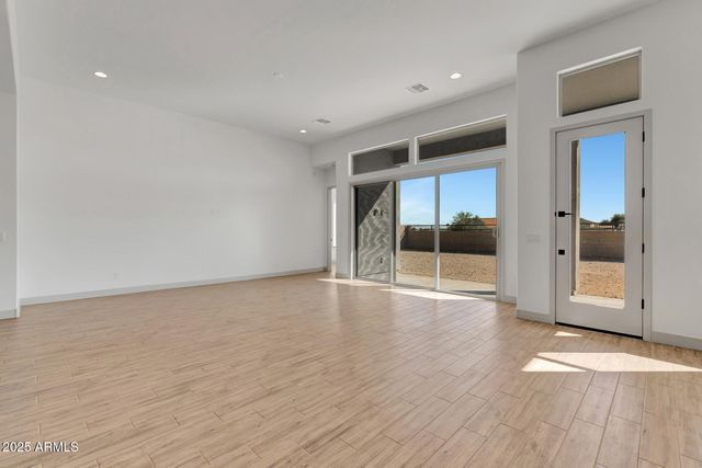 19933 W MARSHALL Avenue, Litchfield Park, AZ 85340