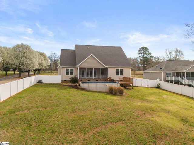 111 Michelle Drive, Chesnee, SC 29323