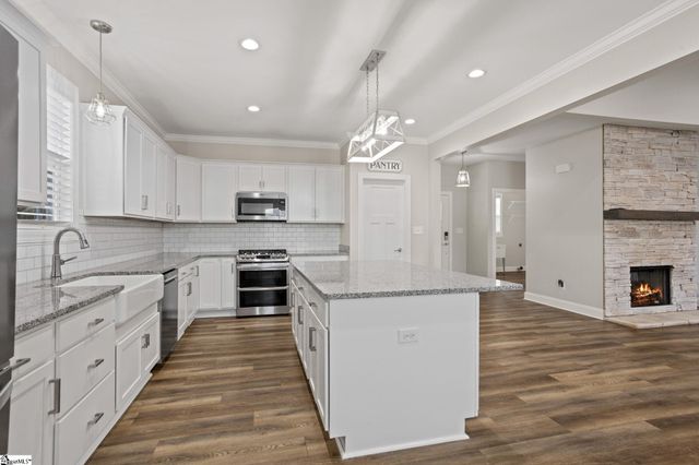 111 Michelle Drive, Chesnee, SC 29323