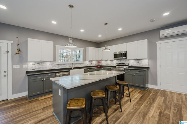 1160 ROCK RIDGE ROAD, Pell City, AL 35128