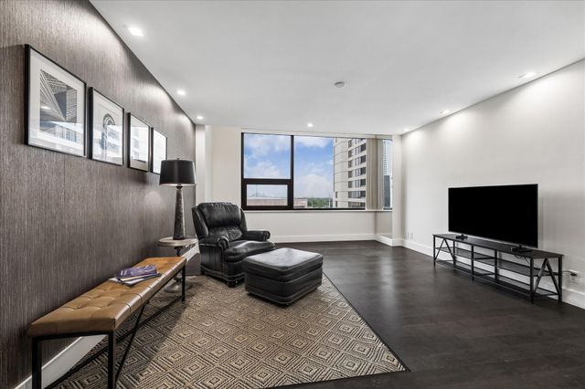 14 Greenway Plaza 10P, Houston, TX 77046