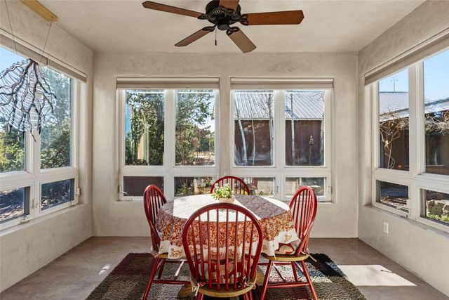 19B Paseo Nopal, Santa Fe, NM 87507