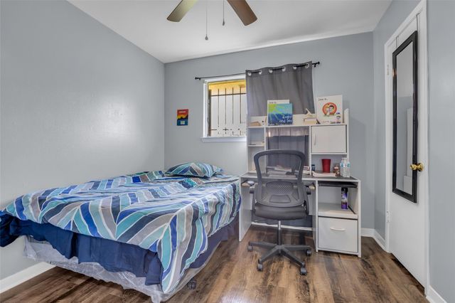 8823 Rutherford Lane, Houston, TX 77088