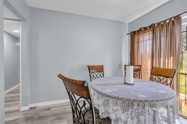 8823 Rutherford Lane, Houston, TX 77088