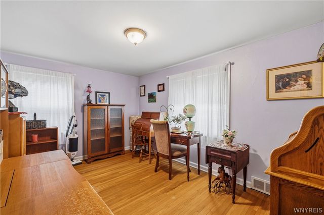 42 Redmond Avenue, Buffalo, NY 14216