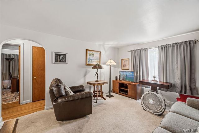 42 Redmond Avenue, Buffalo, NY 14216