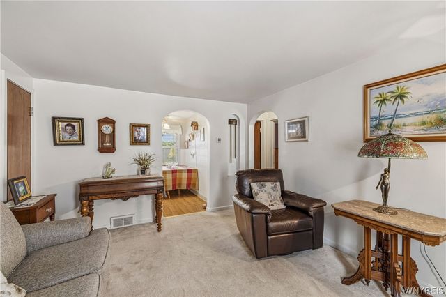 42 Redmond Avenue, Buffalo, NY 14216